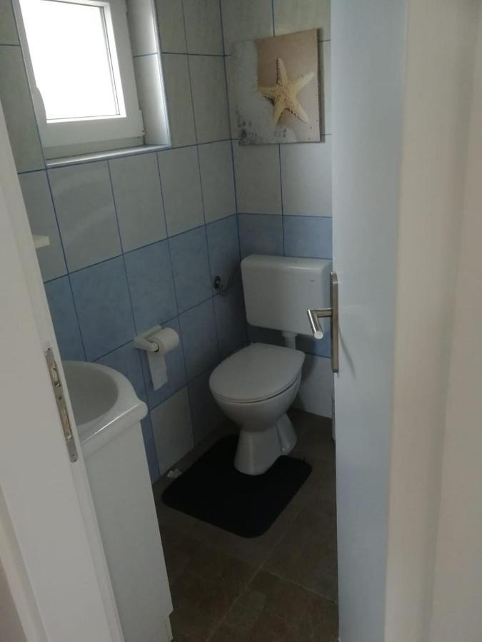 Issy View House Villa Senovo Exterior photo